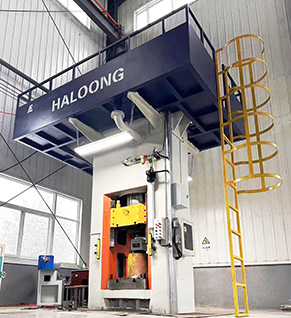 伺服螺旋壓力機(jī) 伺服螺旋壓力機(jī)